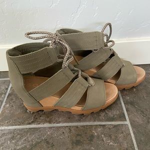 Sorel Joanie II lace up sandals
